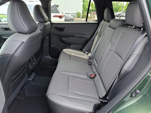 Deep Emerald Green 2026 Subaru Outback Limited