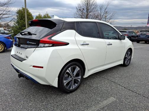 2020 Nissan Leaf SV PLUS