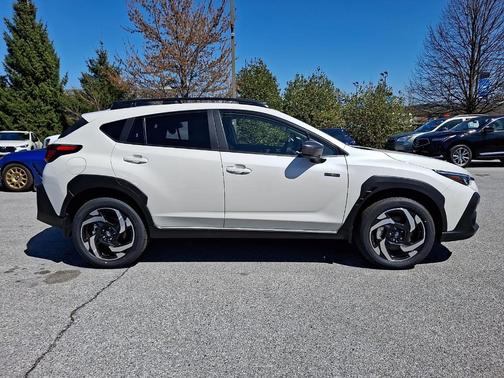 Crystal White Pearl 2026 Subaru Crosstrek Limited