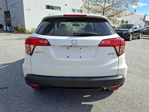 2018 Honda HR-V EX-L w/Navigation
