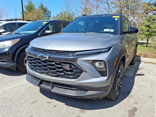 Sterling Gray Metallic 2025 Chevrolet Trailblazer RS