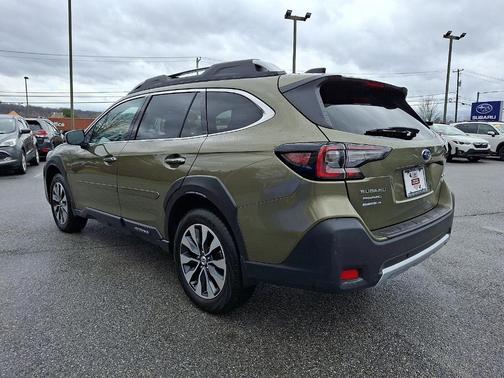 2024 Subaru Outback Touring XT