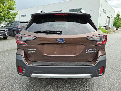 2020 Subaru Outback Touring XT