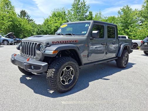 Sting Gray Clearcoat 2022 Jeep Gladiator Mojave
