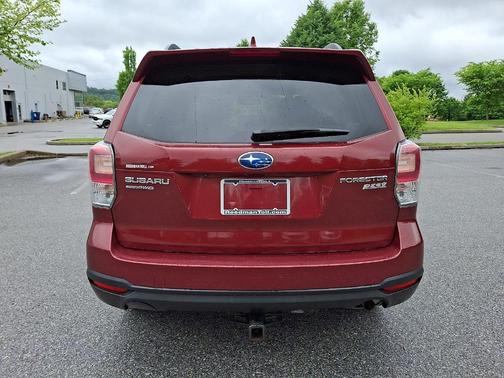 Venetian Red Pearl 2017 Subaru Forester 2.5i Premium