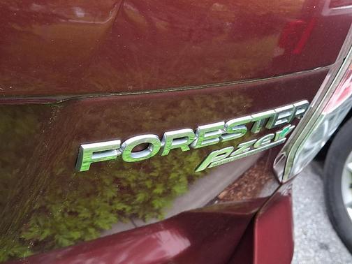 Venetian Red Pearl 2017 Subaru Forester 2.5i Premium
