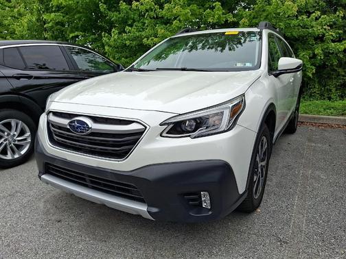 Crystal White Pearl 2020 Subaru Outback Limited