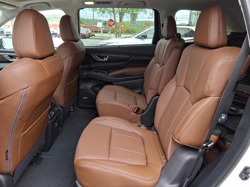 Crystal White Pearl 2026 Subaru Ascent Touring