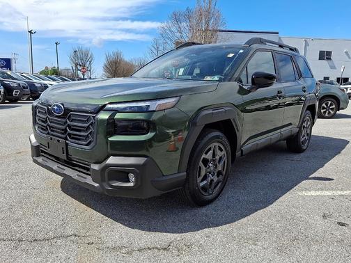Deep Emerald Green 2026 Subaru Outback Premium