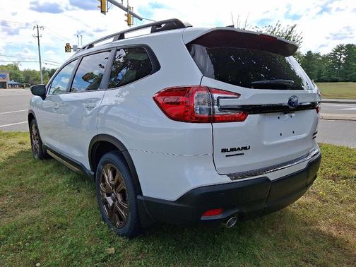 2025 Subaru Ascent Bronze Edition 7-Passenger