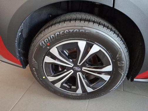 2025 Subaru Solterra Premium