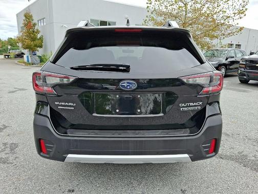 2020 Subaru Outback Touring XT