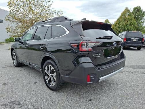 2020 Subaru Outback Touring XT