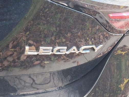 2023 Subaru Legacy 