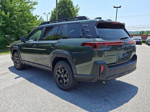 Deep Emerald Green 2026 Subaru Outback Limited