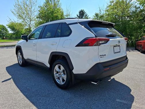 Super White 2021 Toyota RAV4 XLE