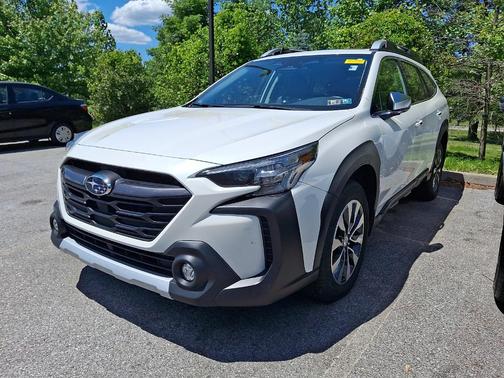 Crystal White Pearl 2024 Subaru Outback Touring XT