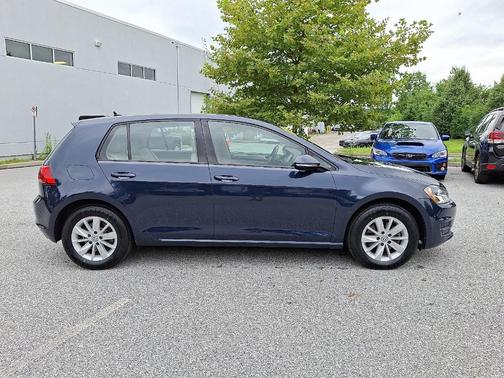 2016 Volkswagen Golf TSI S 4-Door
