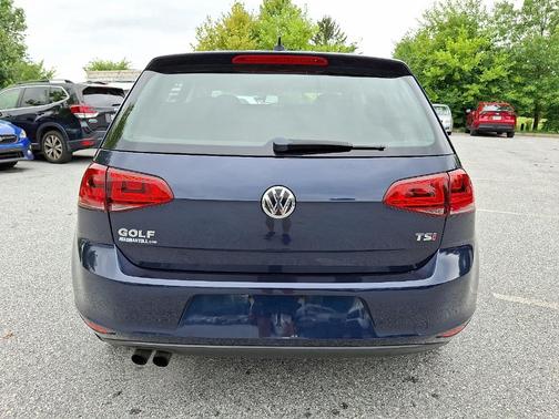 2016 Volkswagen Golf TSI S 4-Door