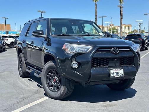 2022 Toyota 4Runner SR5 Premium
