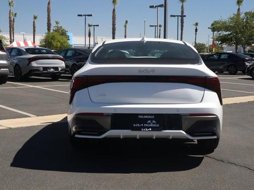 2025 Kia K5 LXS