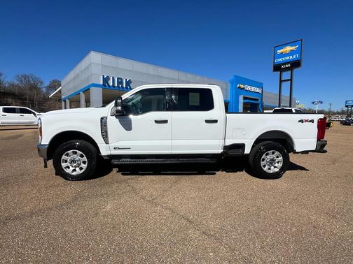 2024 Ford F-250 XLT