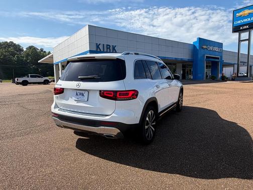 Polar White 2023 Mercedes-Benz GLB 250 Base