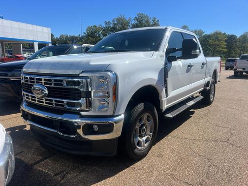 2025 Ford F-250 XLT