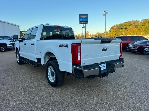 2025 Ford F-250 XLT