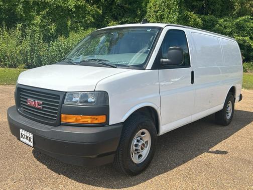 2023 GMC Savana 2500 Work Van
