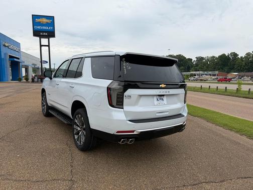 Polar White Tricoat 2026 Chevrolet Tahoe 4WD High Country