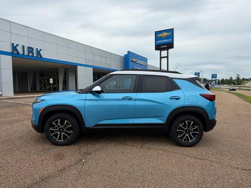 Marina Blue Metallic 2026 Chevrolet Trailblazer ACTIV