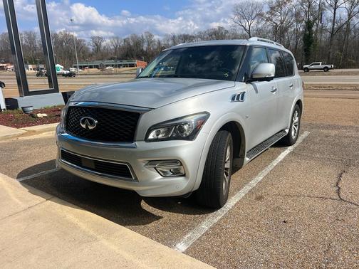 2017 INFINITI QX80 Base