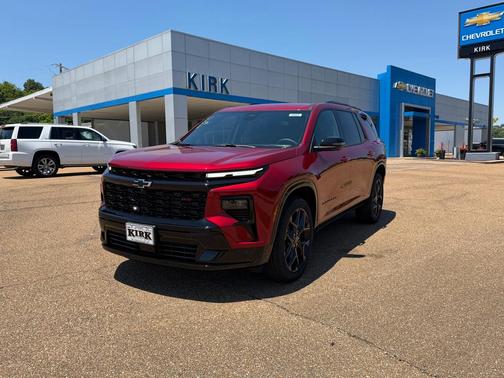 Radiant Red Tintcoat 2026 Chevrolet Traverse RS