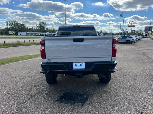 2026 Chevrolet Silverado 2500 Custom