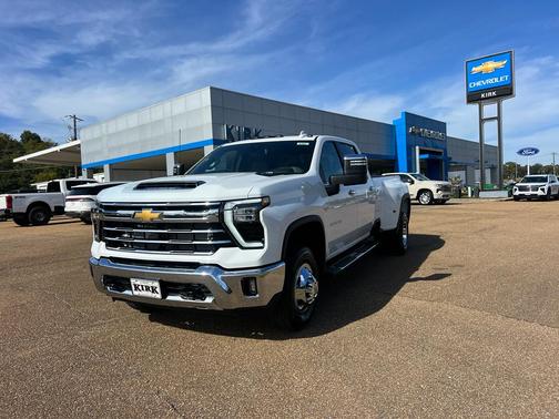 2026 Chevrolet Silverado 3500 LTZ