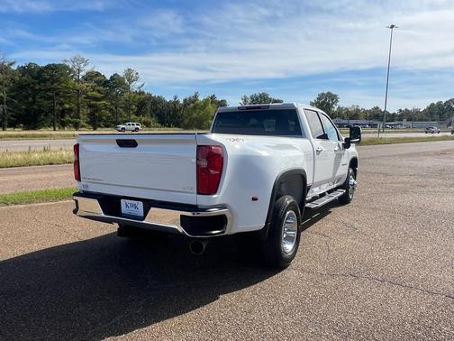 2026 Chevrolet Silverado 3500 LTZ