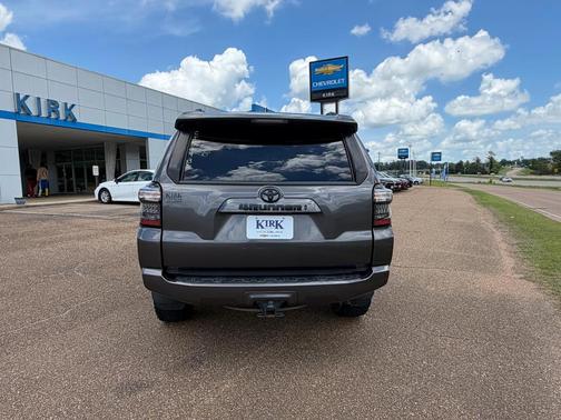 Magnetic Gray Metallic 2021 Toyota 4Runner SR5