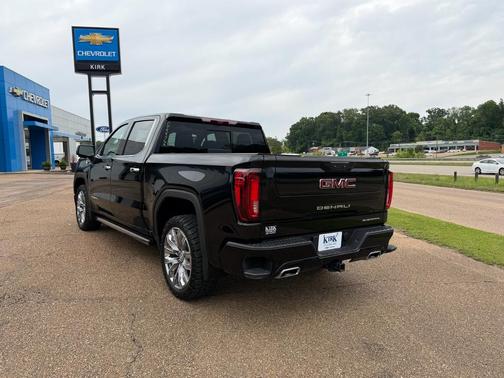 Onyx Black 2025 GMC Sierra 1500 Denali