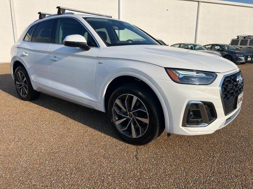 2023 Audi Q5 45 S line Premium Plus