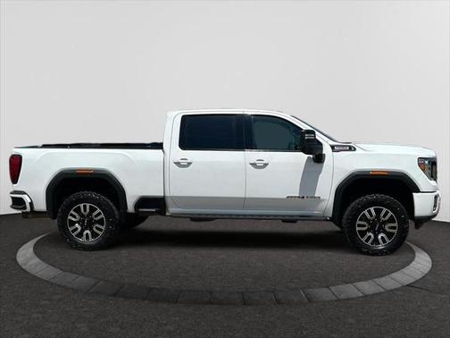 2022 GMC Sierra 2500 AT4