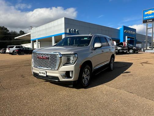 2022 GMC Yukon SLE