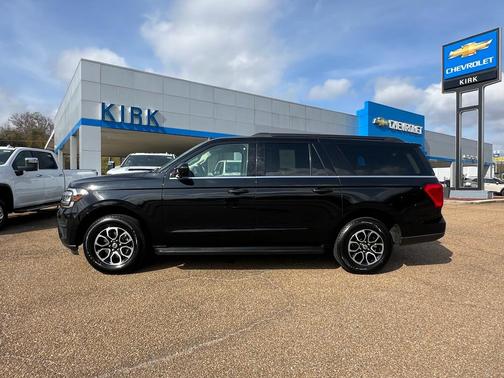 2024 Ford Expedition Max XLT