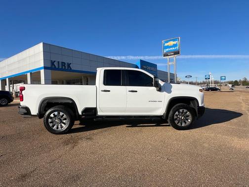 2025 Chevrolet Silverado 2500 Custom