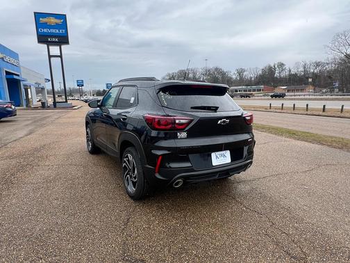 Mosaic Black Metallic 2026 Chevrolet Trailblazer RS