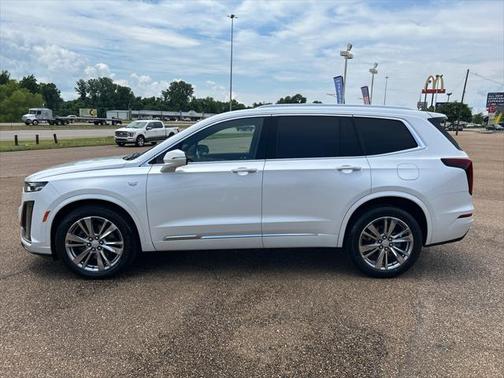 2023 Cadillac XT6 Premium Luxury AWD