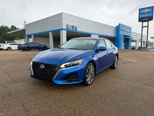 Bluestone Pearl 2025 Nissan Altima SL AWD