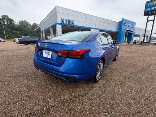 Bluestone Pearl 2025 Nissan Altima SL AWD