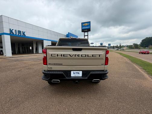 Sand Dune Metallic 2023 Chevrolet Silverado 1500 LT Trail Boss
