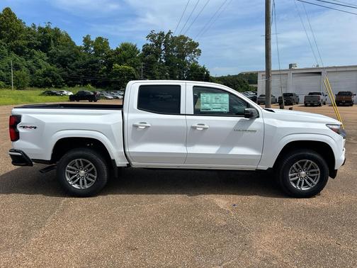 2025 Chevrolet Colorado LT